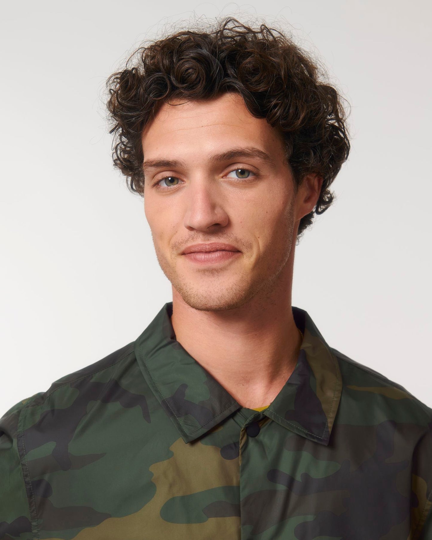 Coacher AOP - Camouflage - Vorderseite Detail