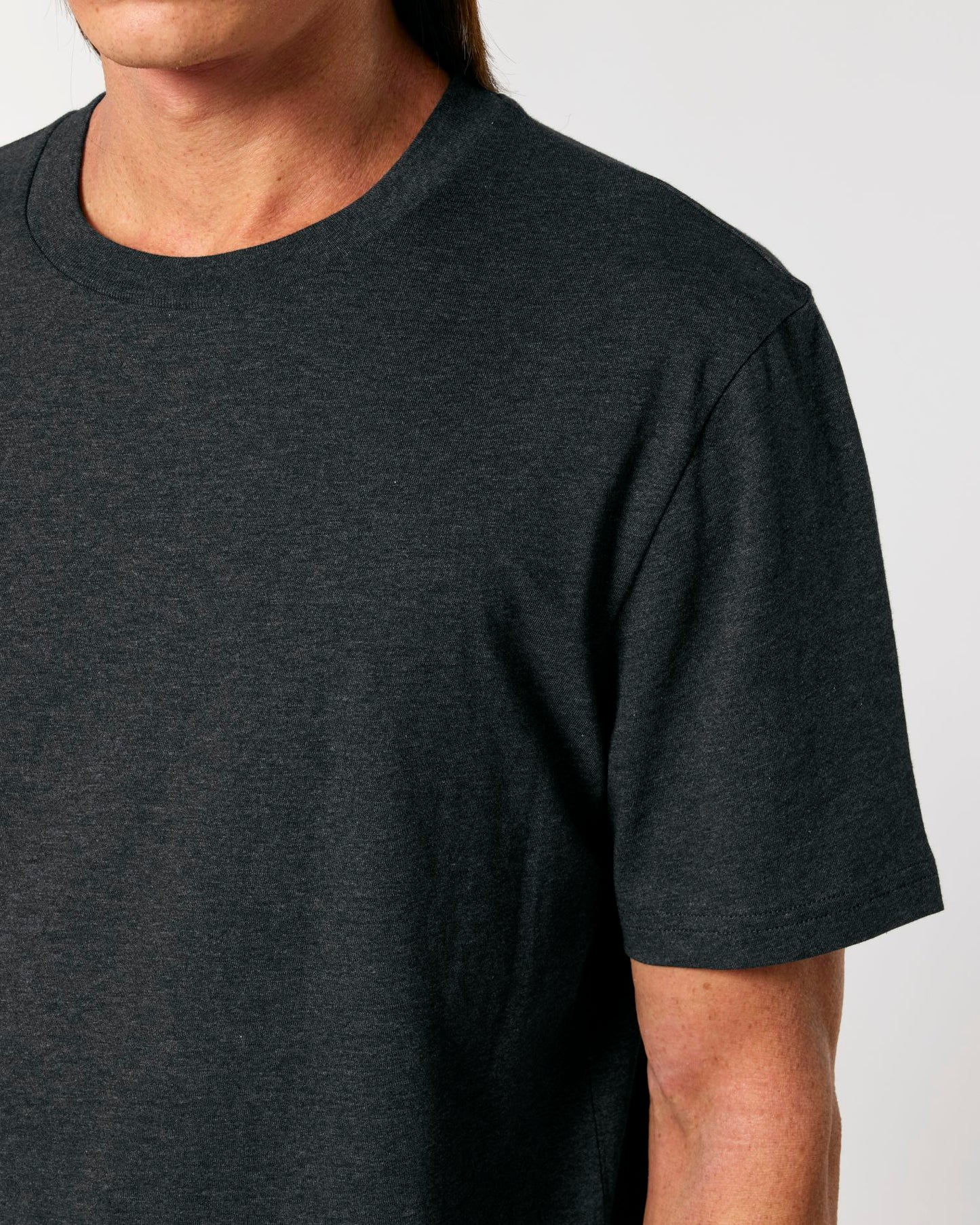 Creator 2.0 - Dark Heather Grey - Vorderseite Detail