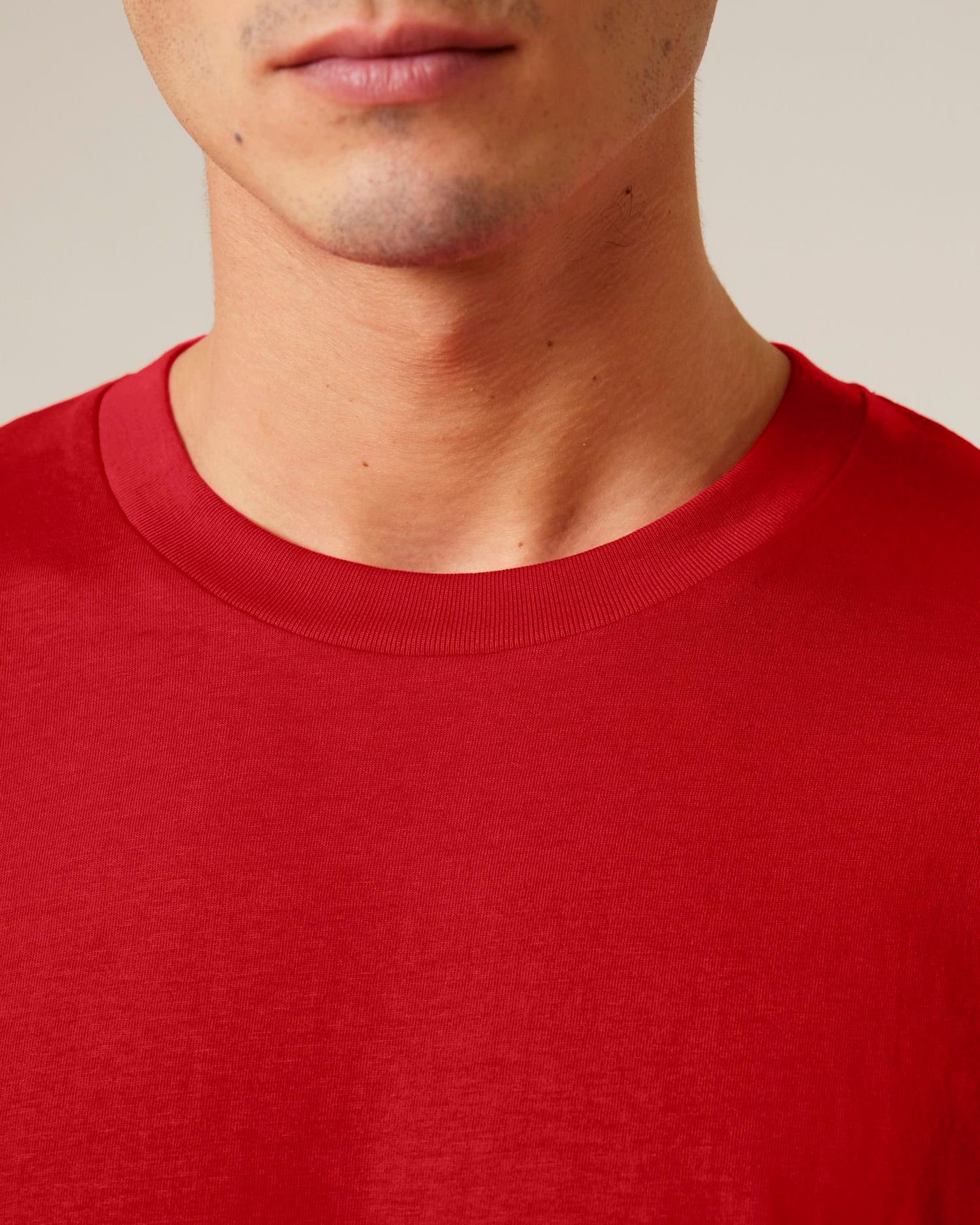 Creator 2.0 Long Sleeve - Red - Vorderseite Detail