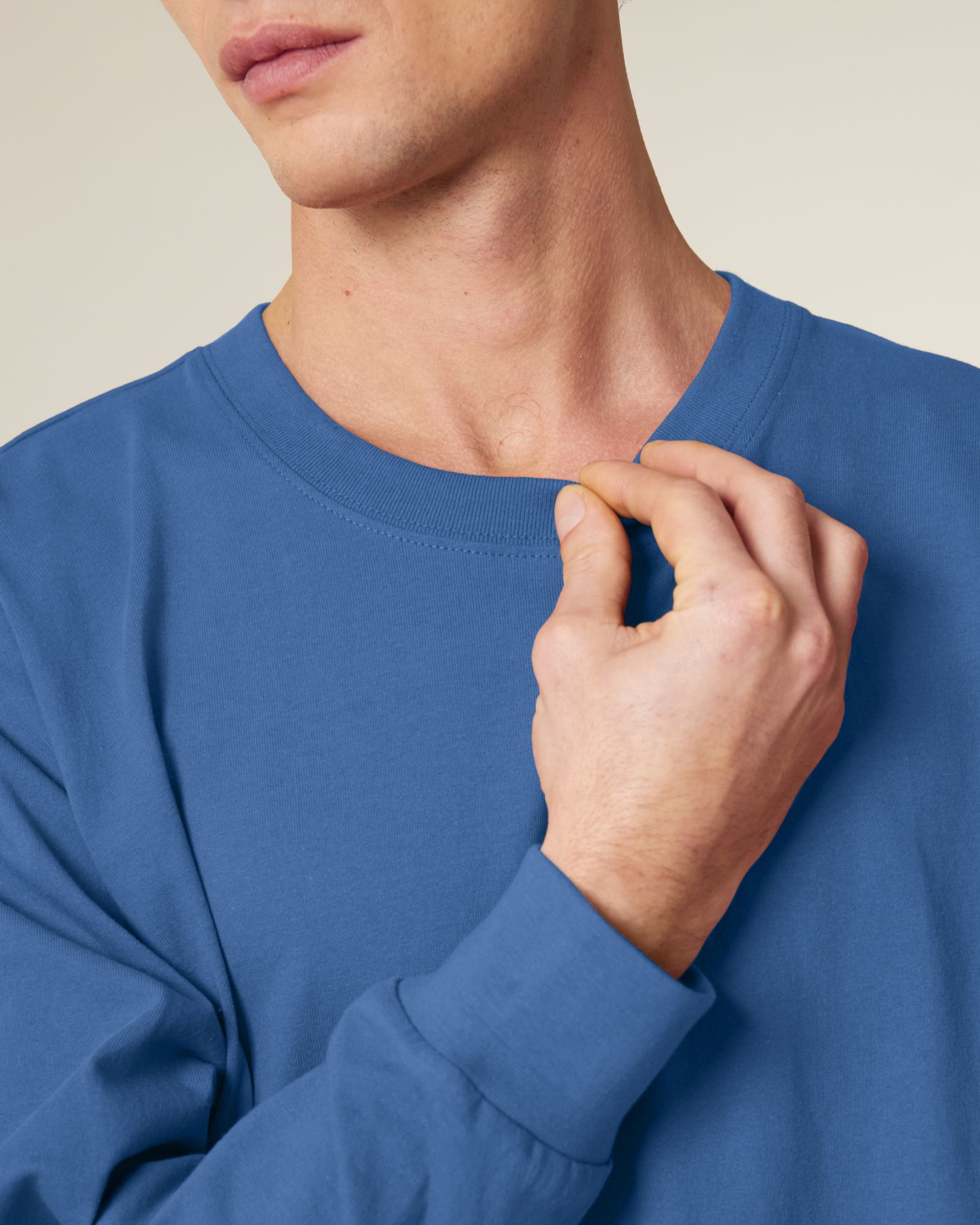 Freestyler Long Sleeve - Mindful Blue - Vorderseite Detail