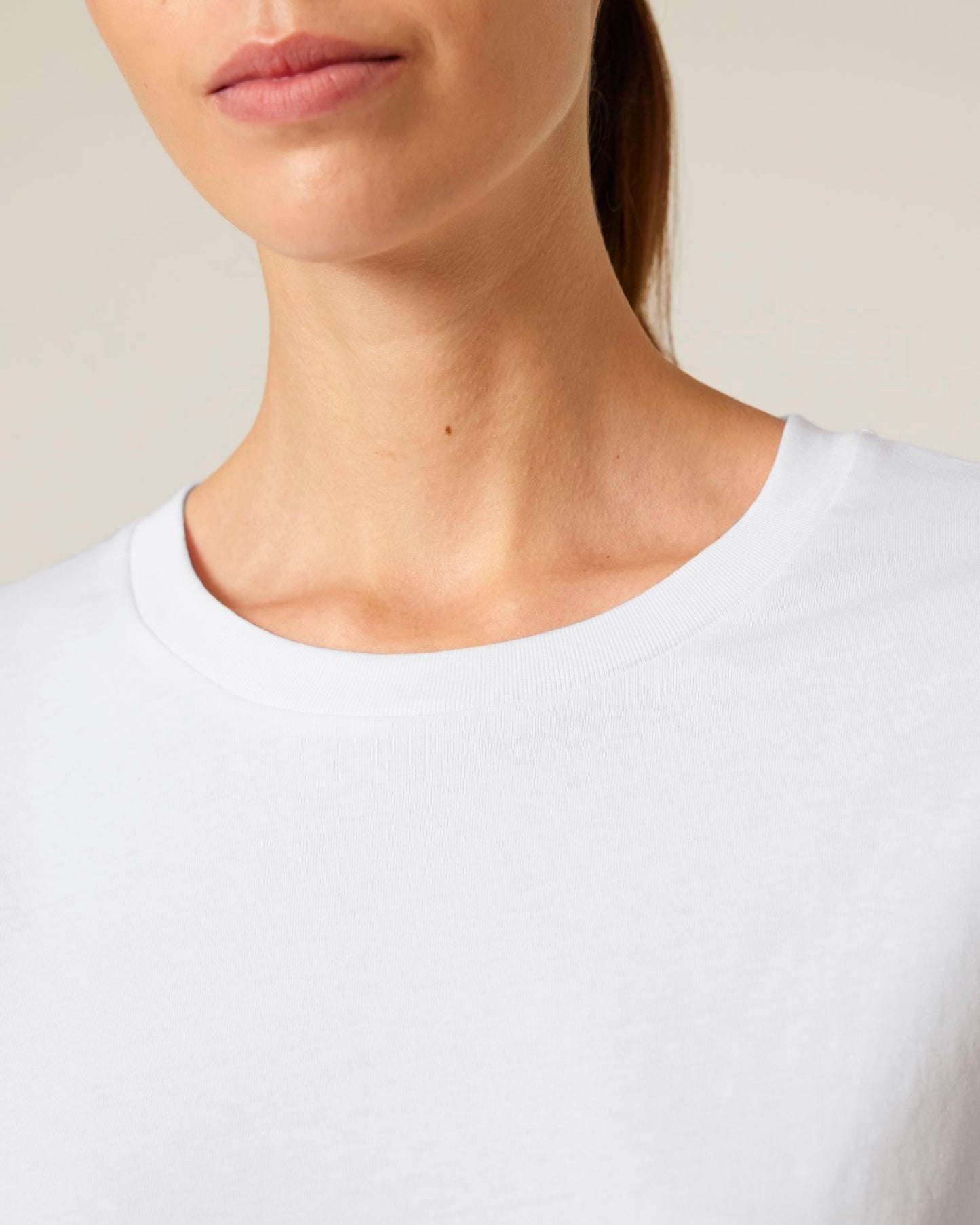 Stella Muser Long Sleeve - White - Vorderseite Detail