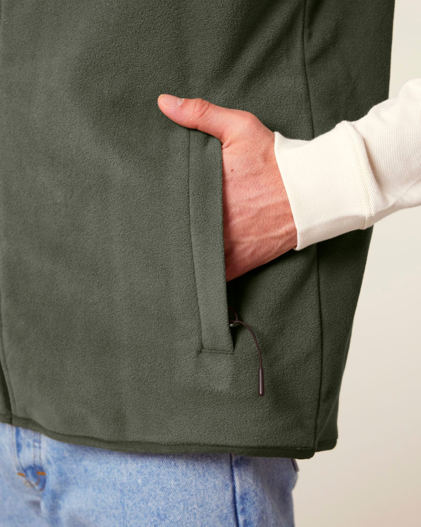 Stanley Quester - Khaki - Vorderseite Detail