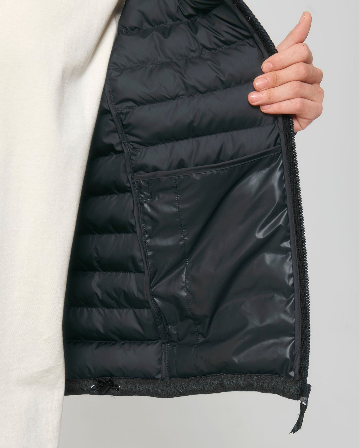 Stanley Voyager Wool-Like - Dark Heather Grey - Vorderseite Detail