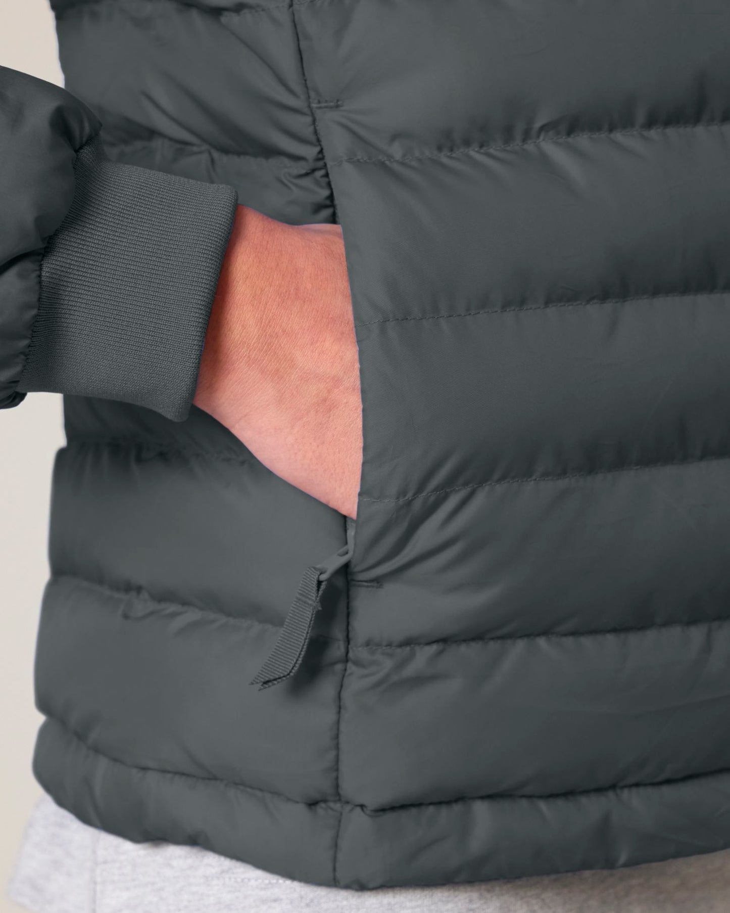 Stella Voyager - Anthracite - Vorderseite Detail