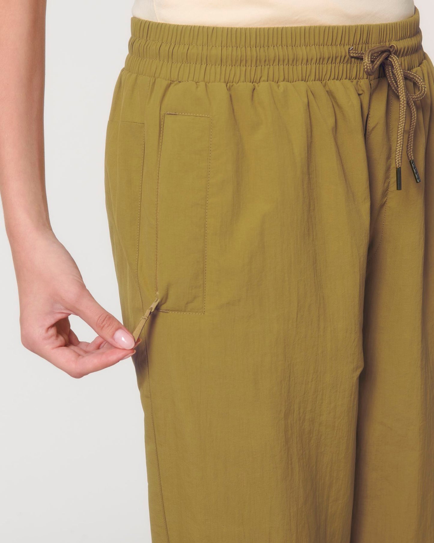 Tracker Trousers - Olive Oil - Vorderseite Detail