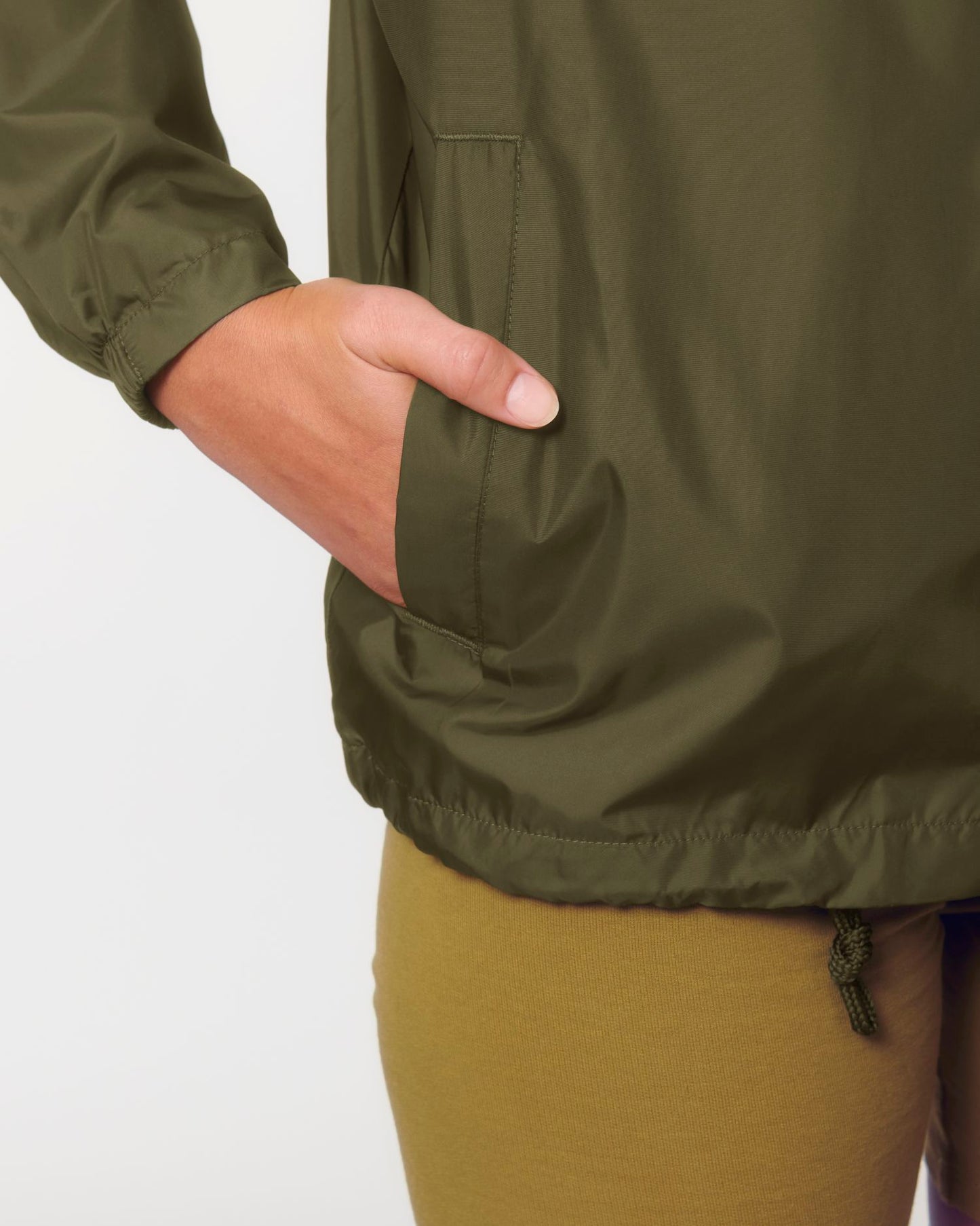 Coacher - British Khaki - Vorderseite Detail