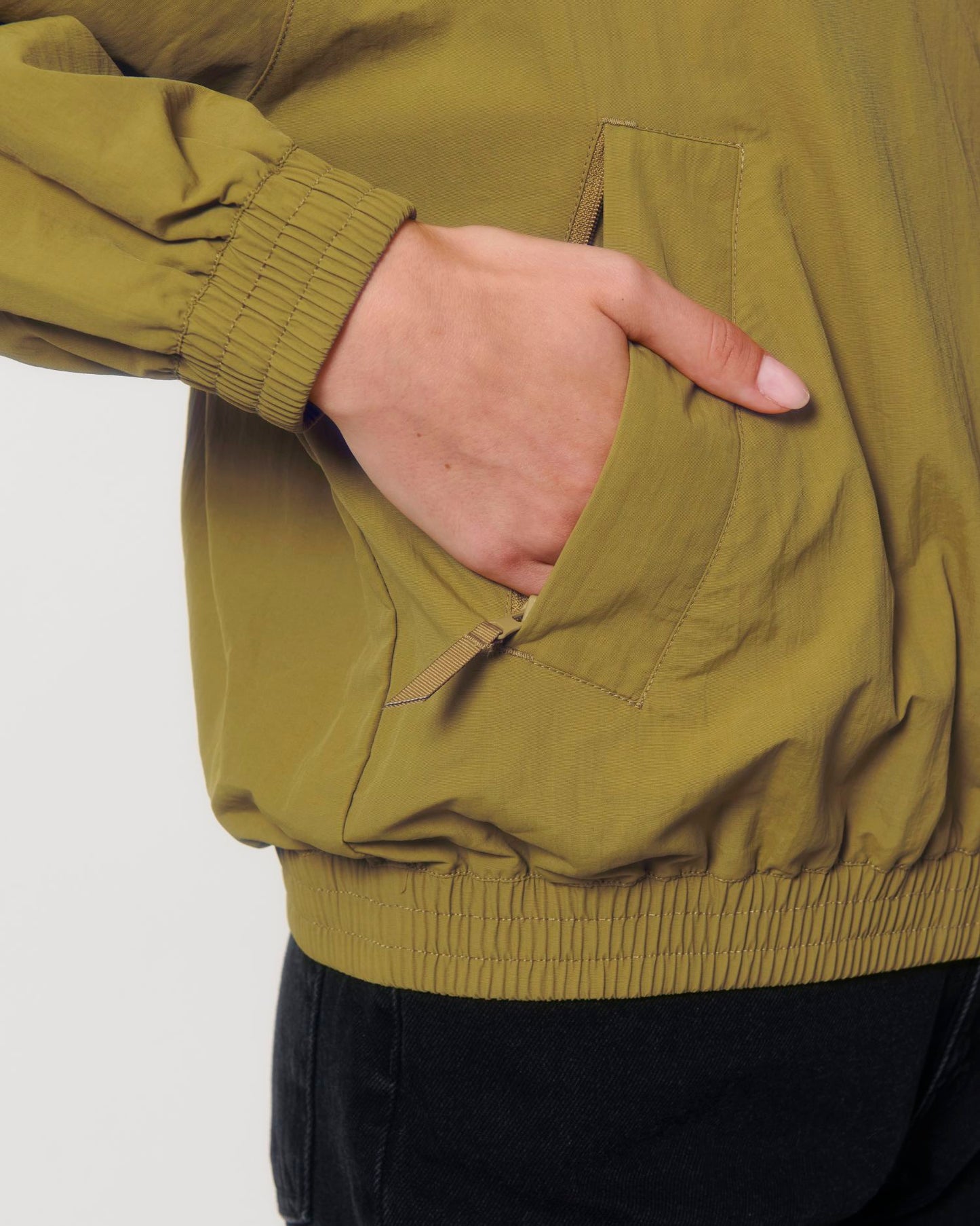 Tracker - Olive Oil - Vorderseite Detail