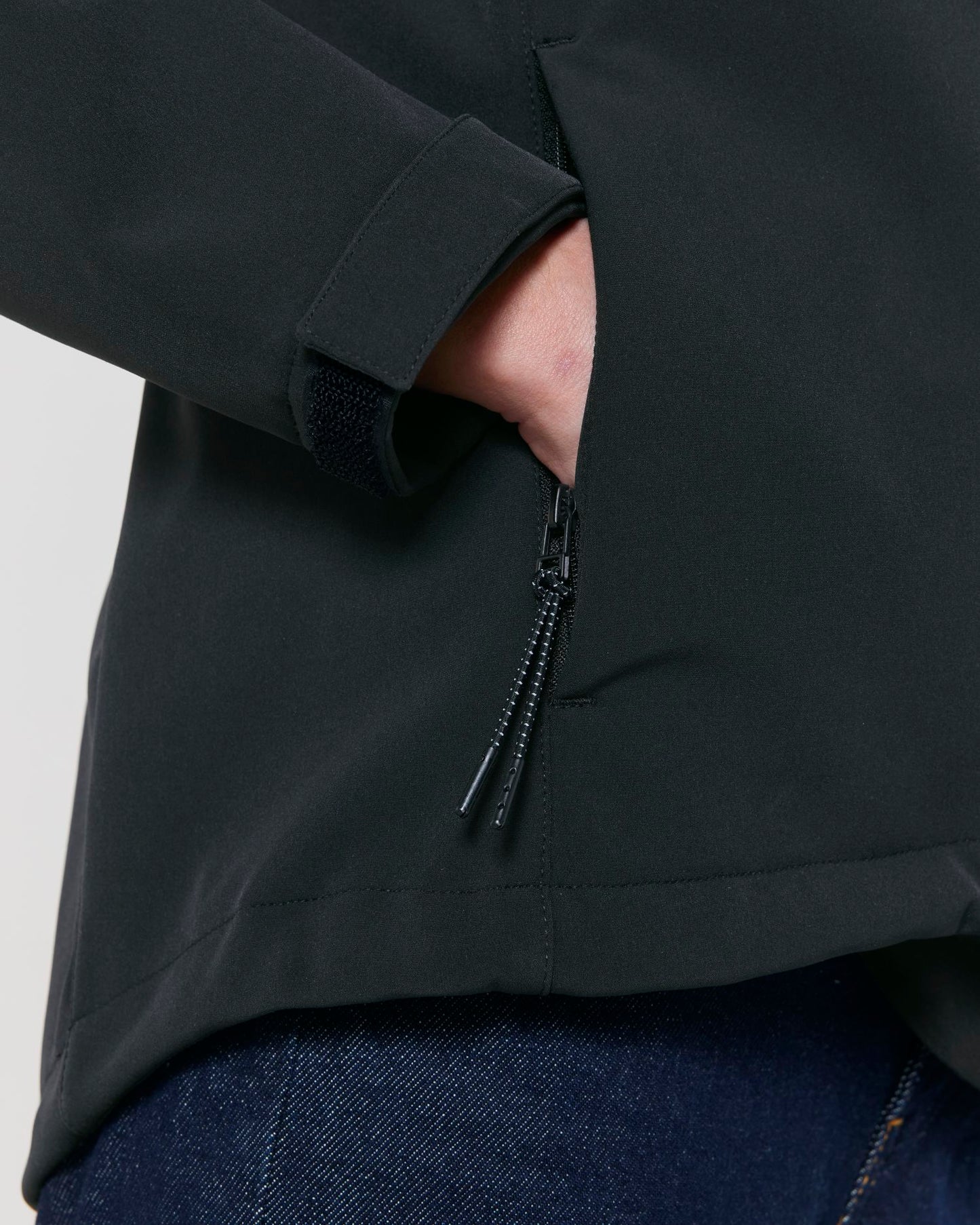 Stella Navigator - Black - Vorderseite Detail