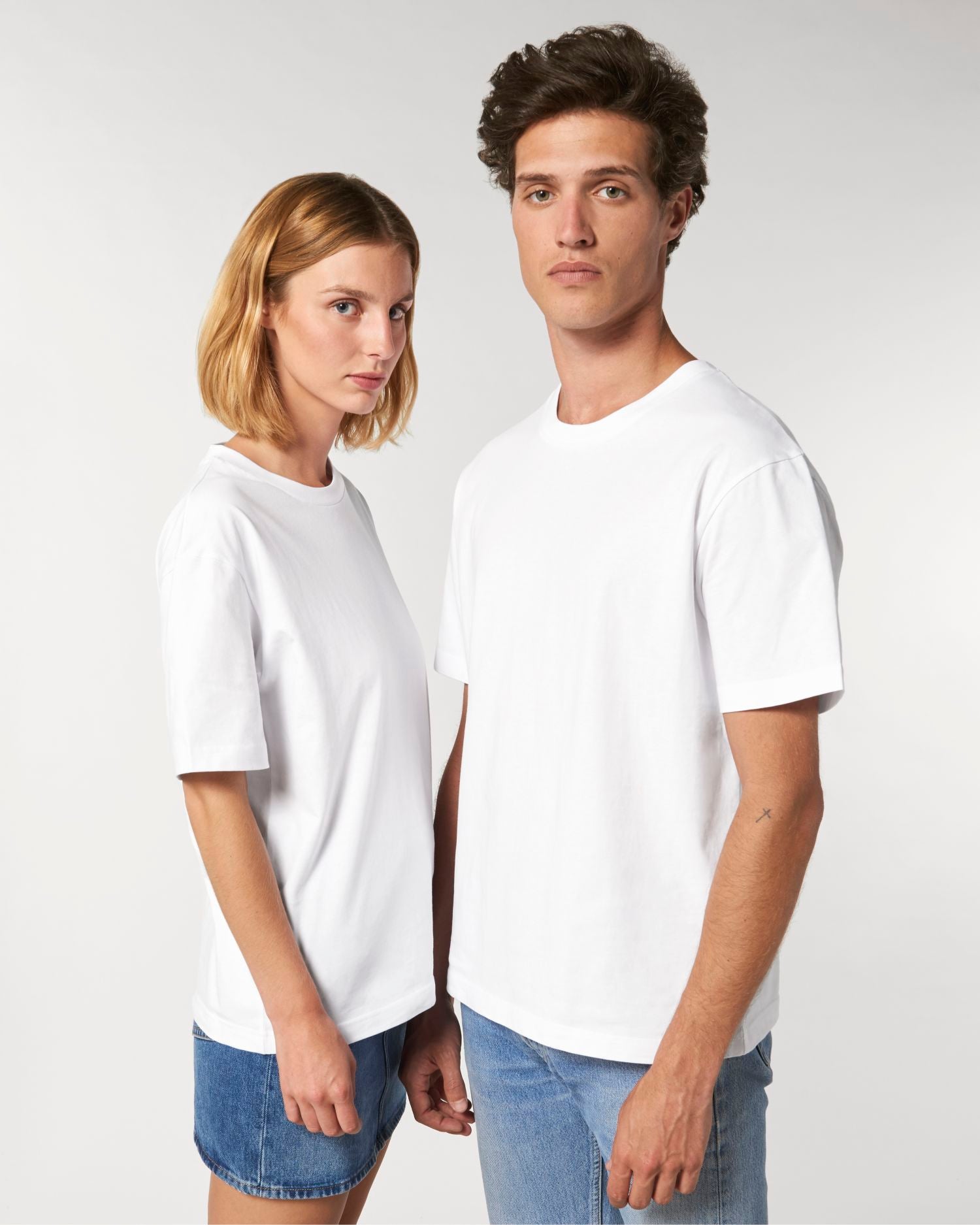 Fuser - White - Vorderseite 
