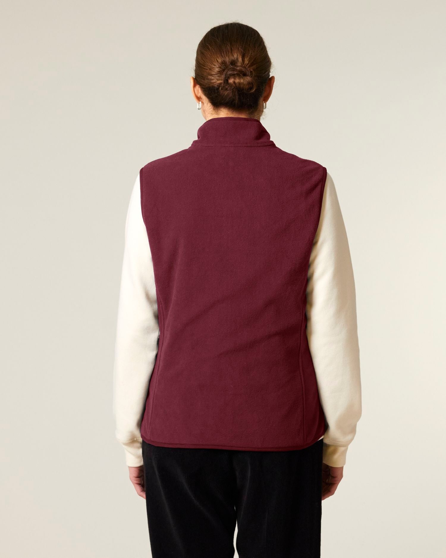 Stella Quester - Burgundy - Rückseite 