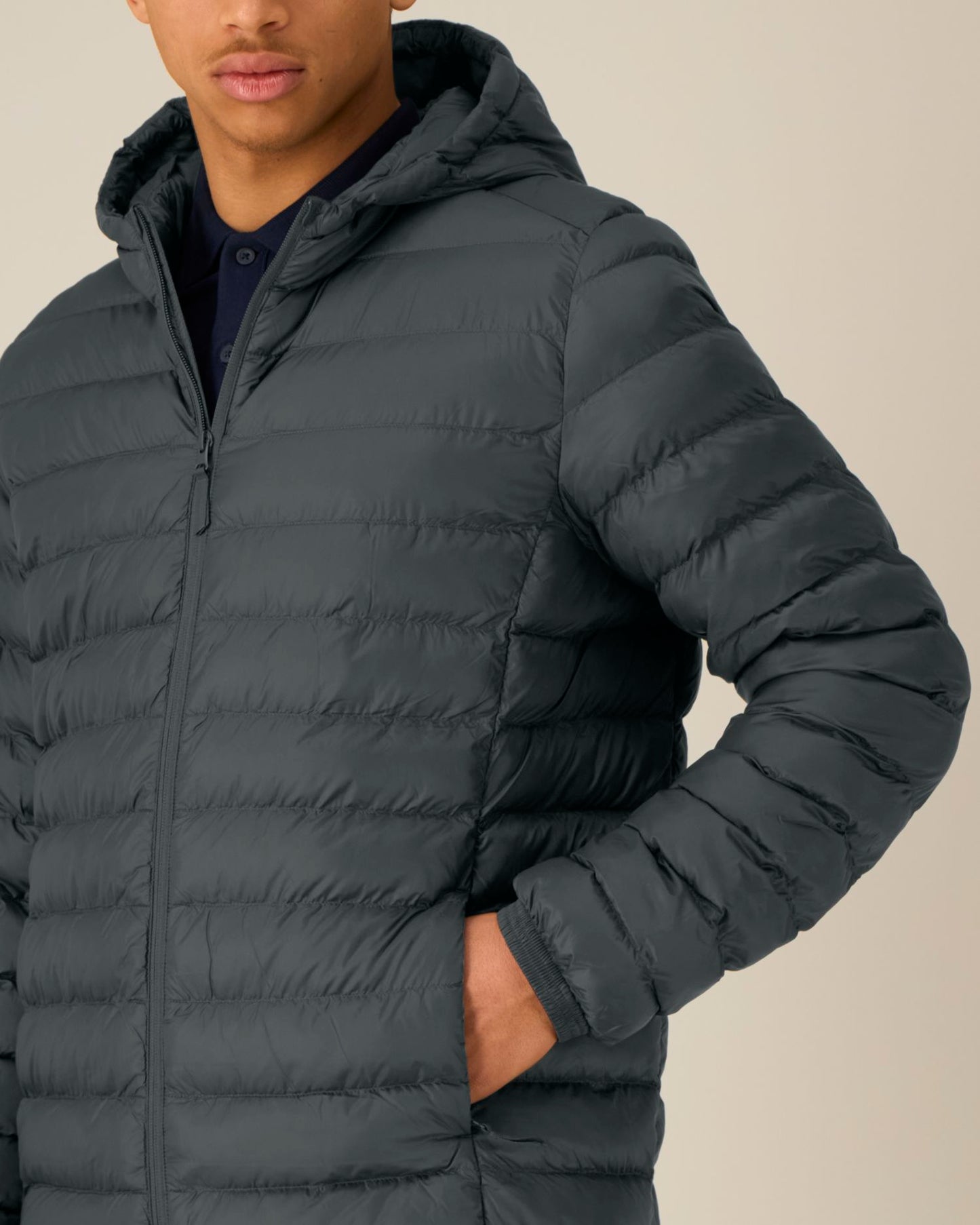 Stanley Voyager 2.0 - Anthracite - Vorderseite Detail