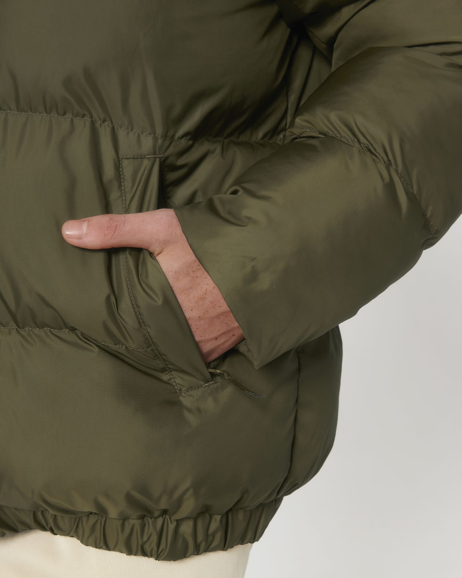 Puffer - British Khaki - Vorderseite Detail