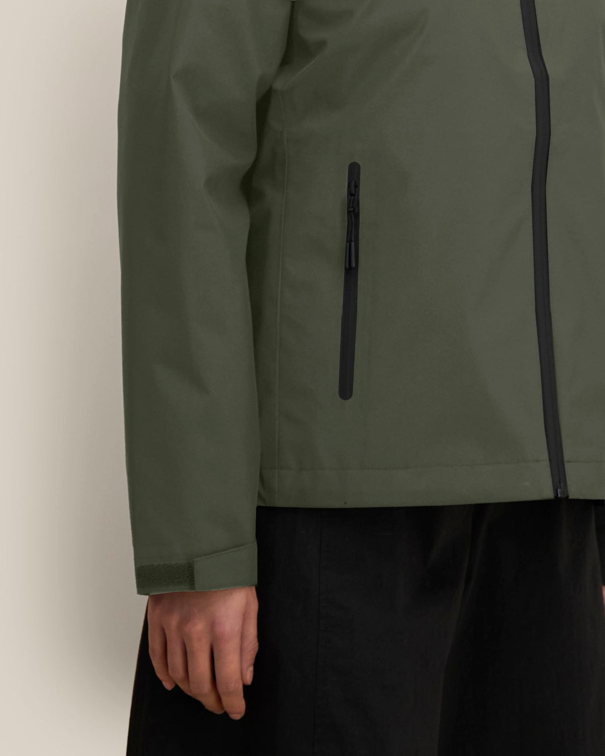 Stella Stormer - Khaki - Vorderseite Detail
