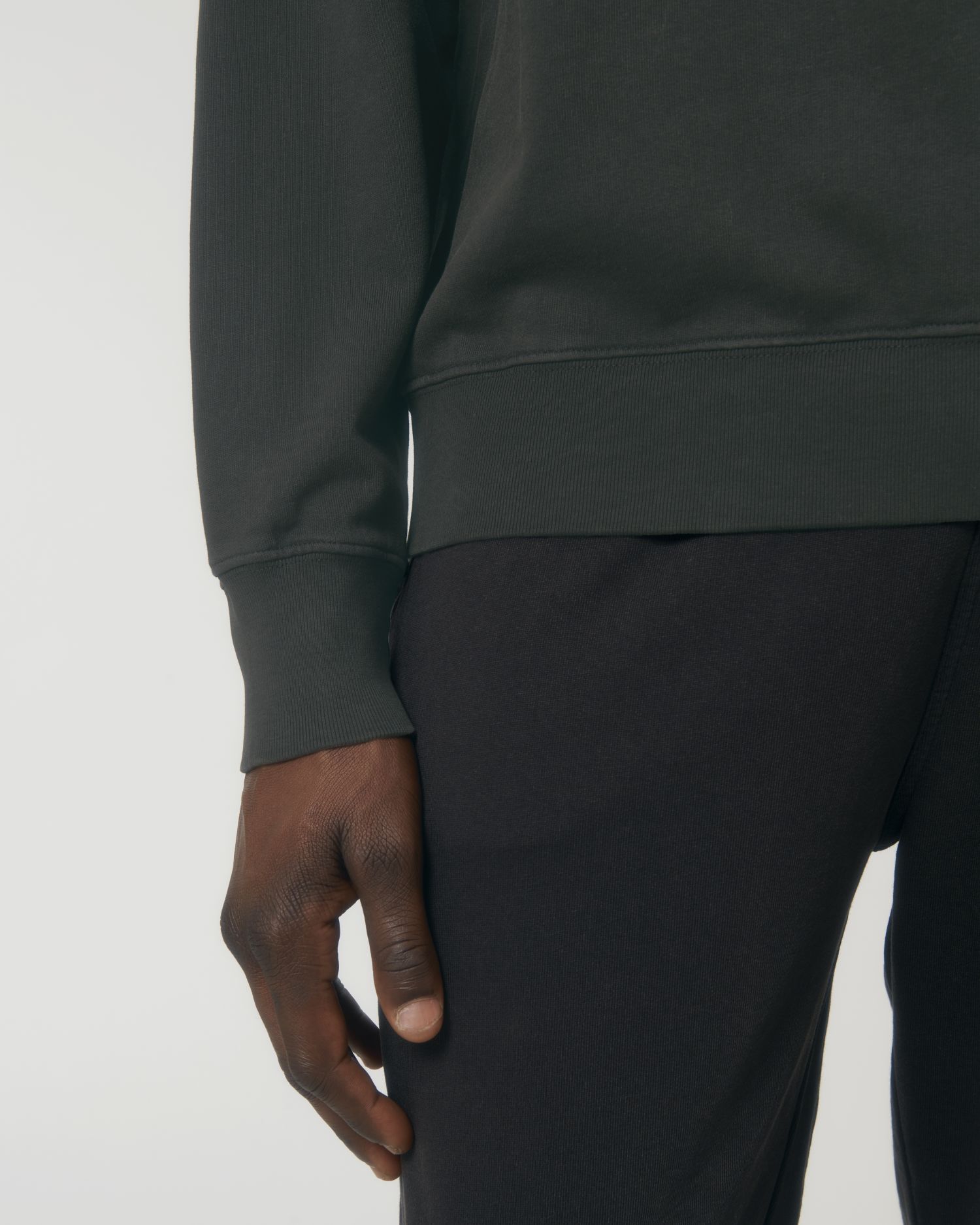 Matcher Vintage - G. Dyed Black Rock - Vorderseite Detail
