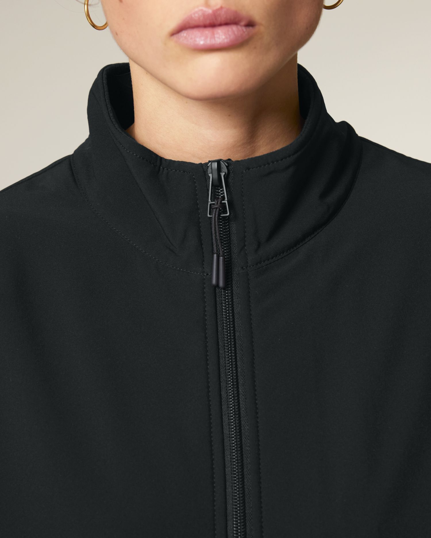 Trekker - Black - Vorderseite Detail