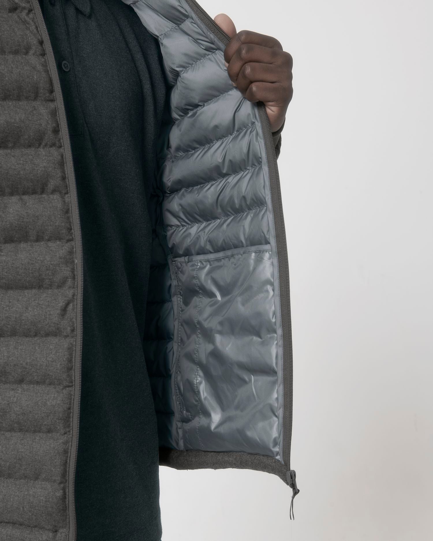 Stanley Voyager Wool-Like - Deep Metal Heather Grey - Vorderseite Detail