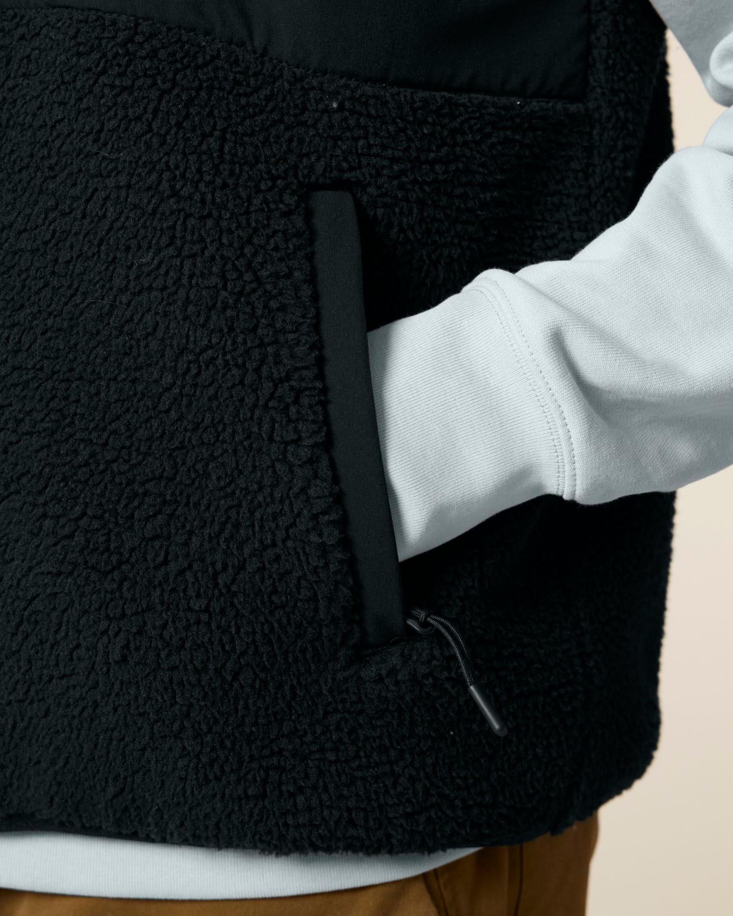Liner - Black - Vorderseite Detail