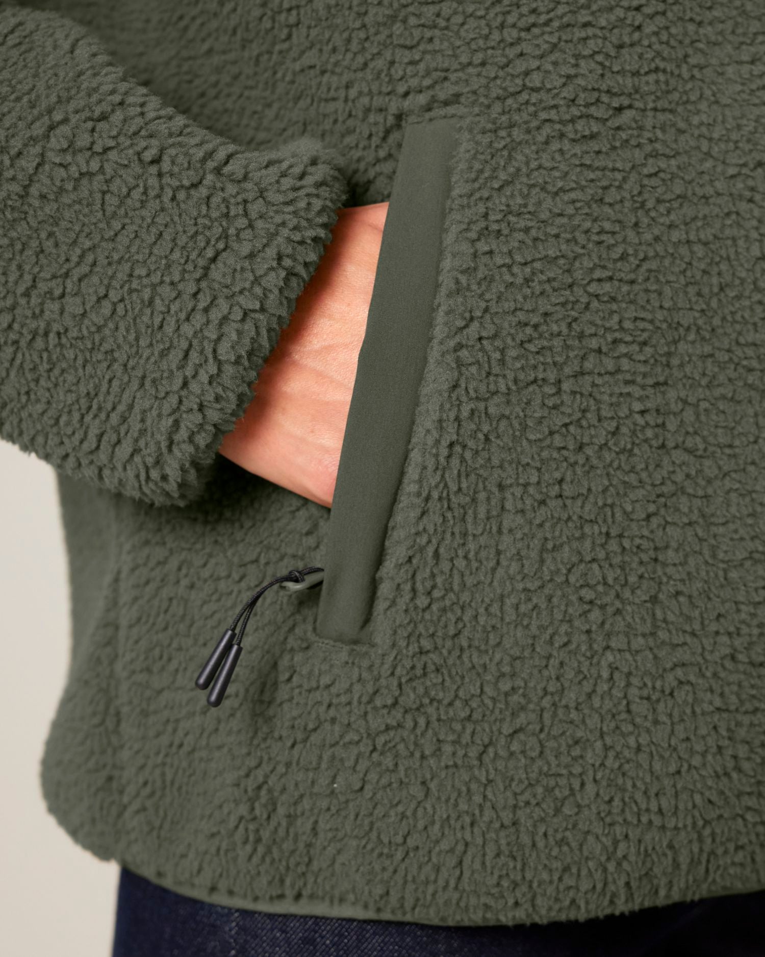 Brooker - Khaki - Vorderseite Detail