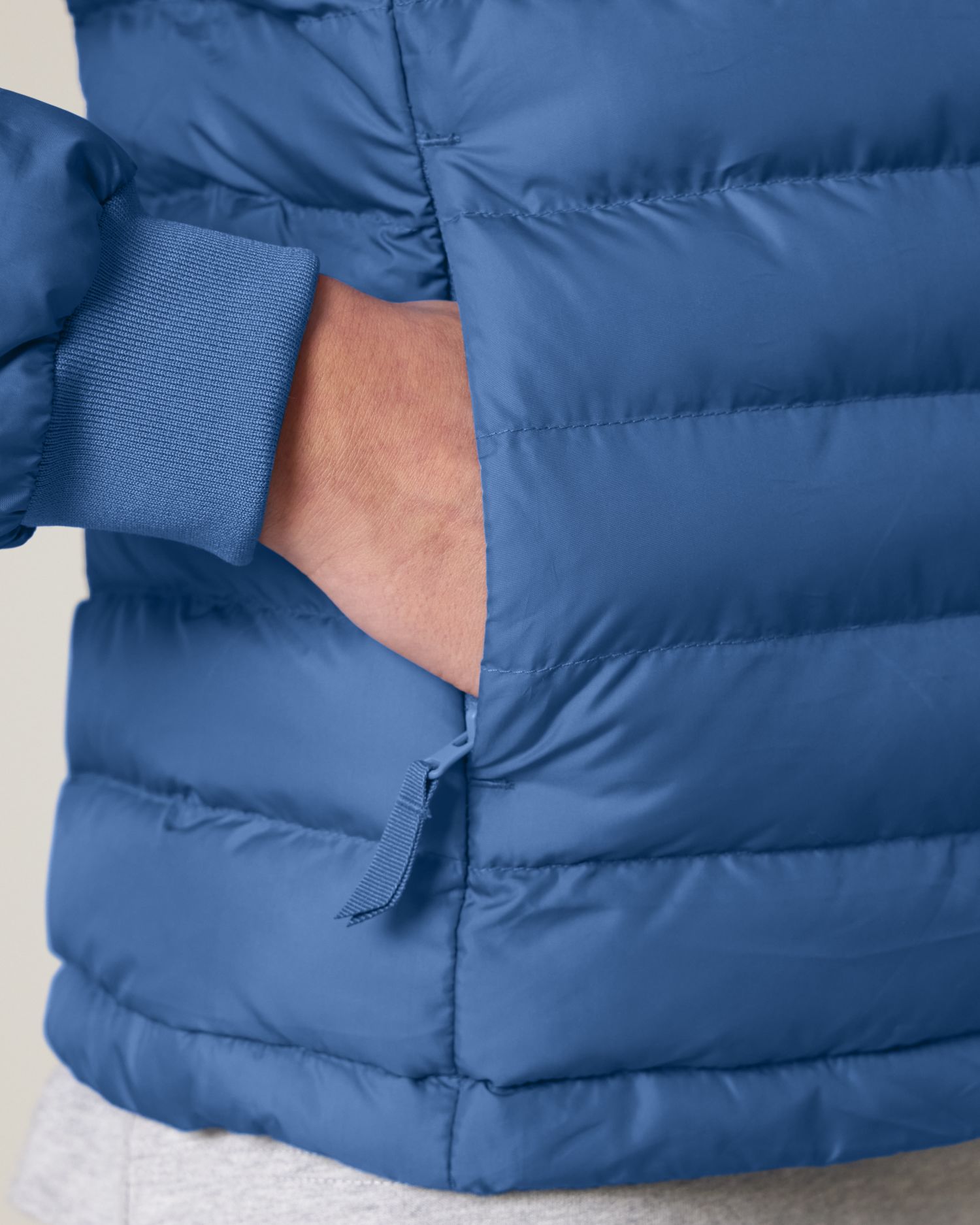 Stella Voyager - Mindful Blue - Vorderseite Detail