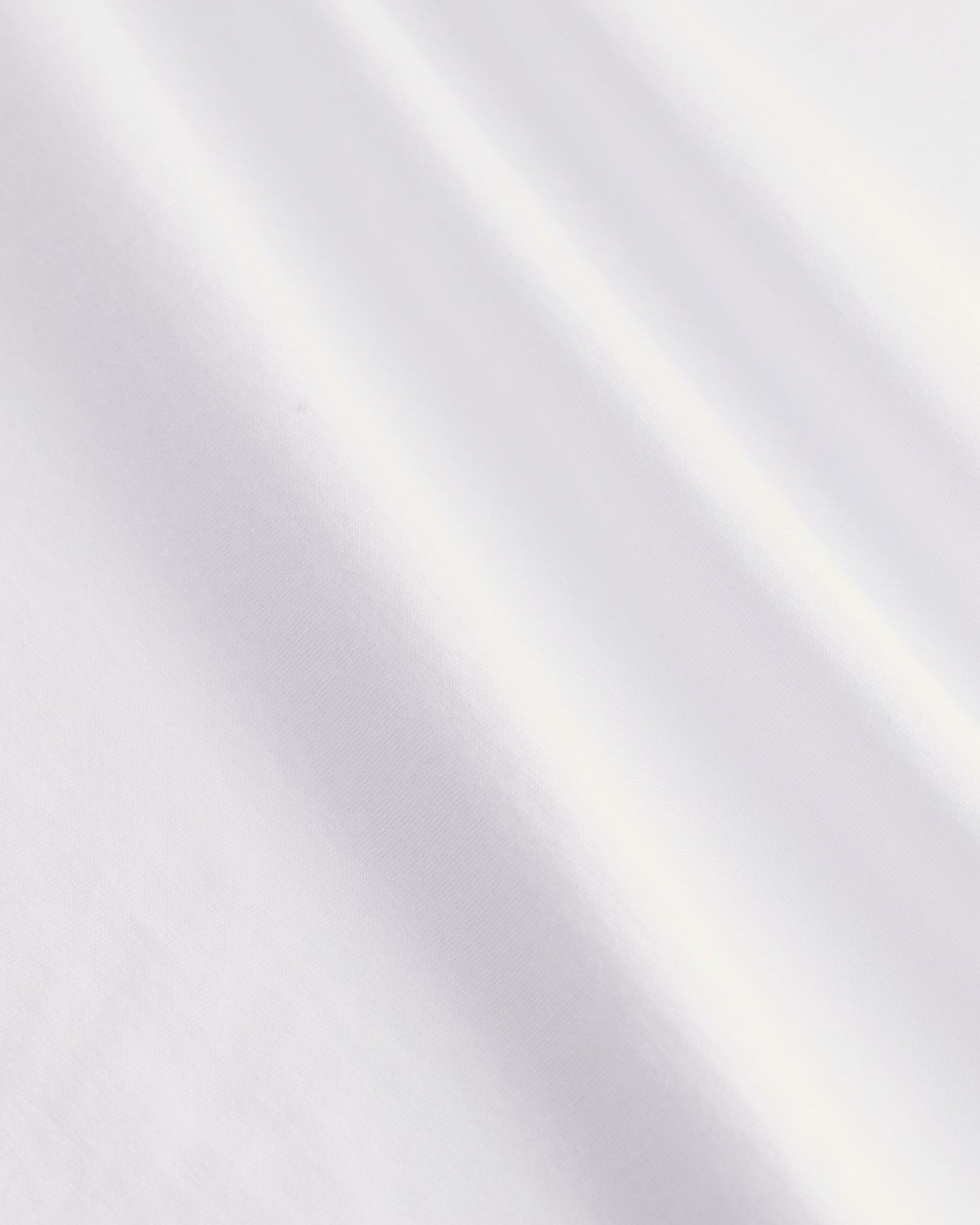 Stella Muser - White - Vorderseite Detail