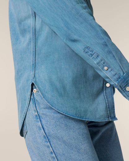 Stella Denim Shirt - Light Wash - Vorderseite Detail