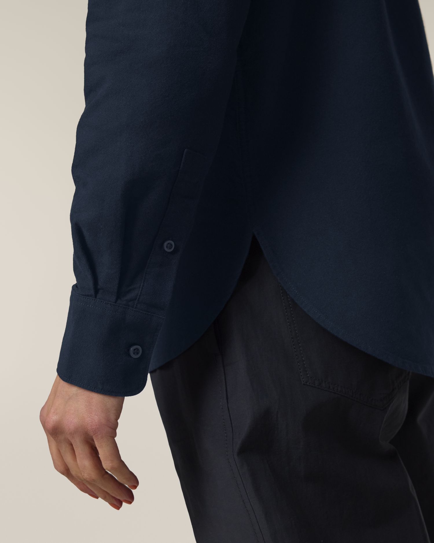 Stella Oxford Shirt - French Navy - Vorderseite Detail