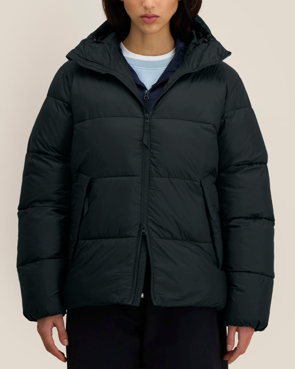 Puffer 2.0 - Black - Vorderseite Detail