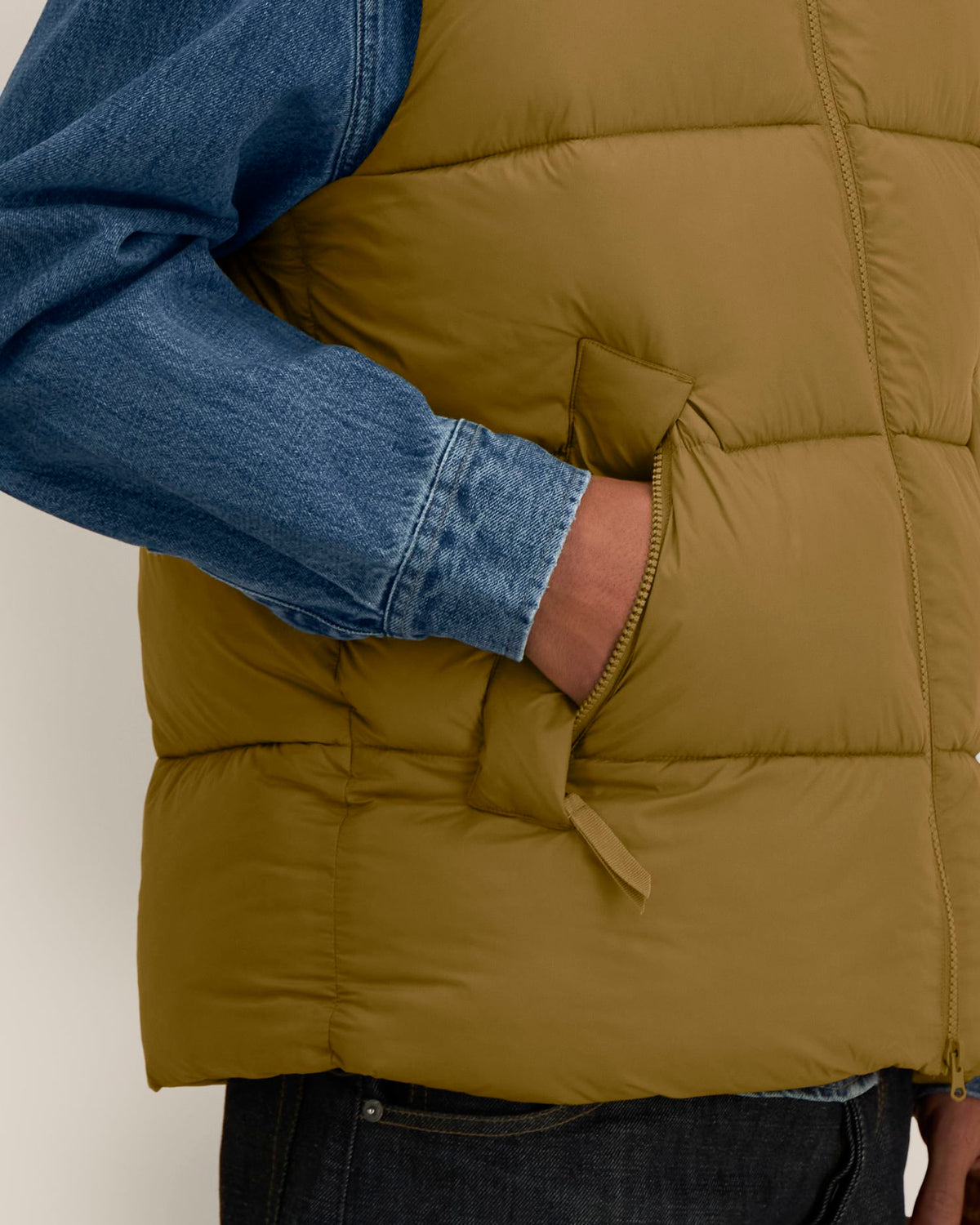 Puffer Gilet 2.0 - Bronze - Vorderseite Detail