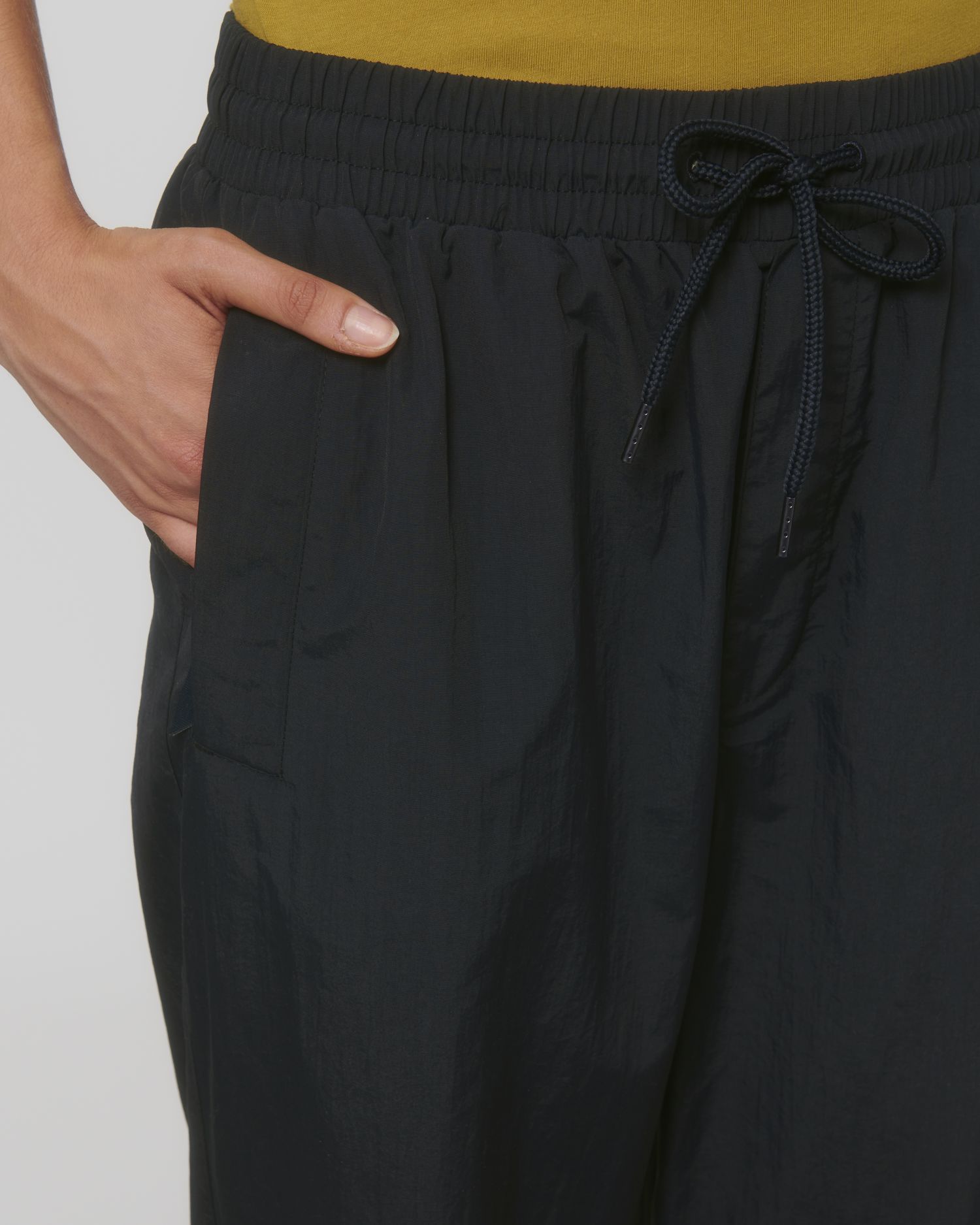 Tracker Trousers - Black - Vorderseite Detail