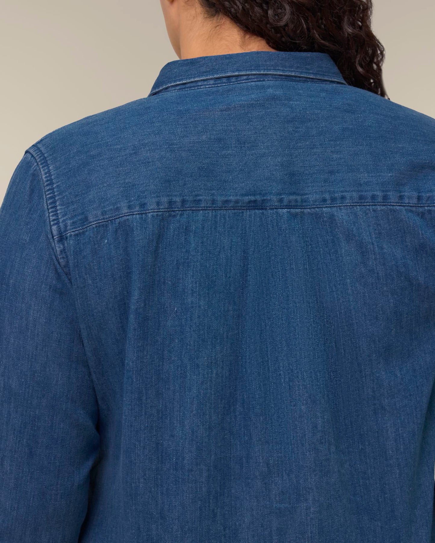 Stella Denim Shirt - Mid Wash - Vorderseite Detail